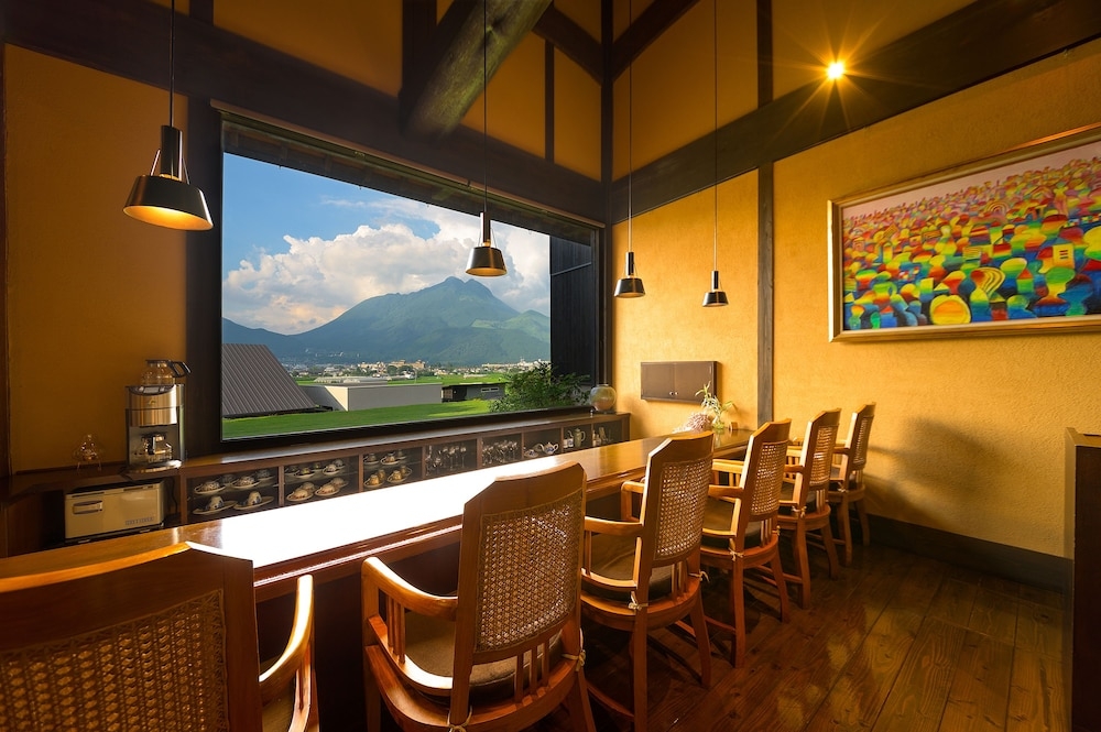 숙박 시설 내 편의 시설/서비스