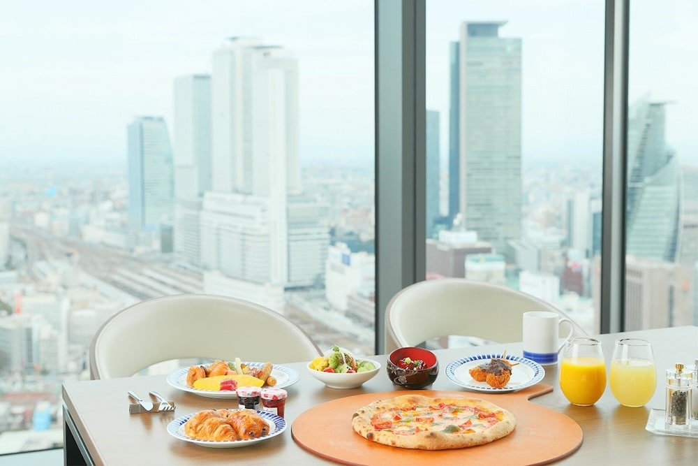 숙박 시설 내 편의 시설/서비스