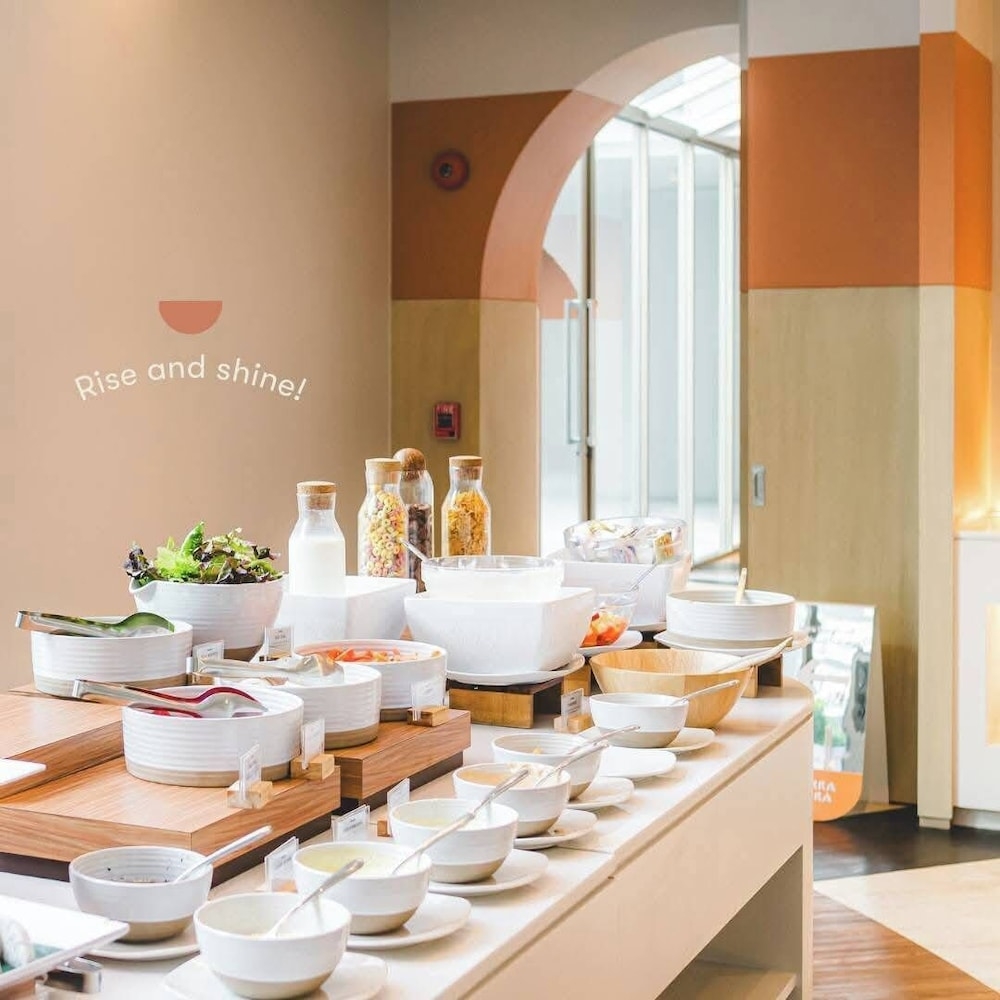 뷔페 아침 식사