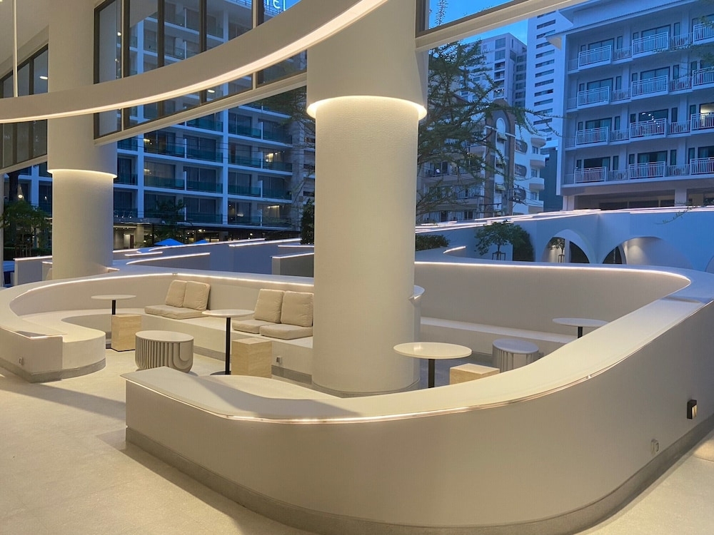 로비 좌석 공간