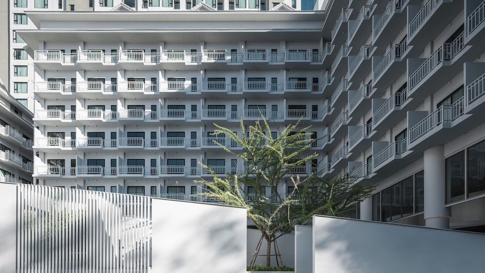 숙박 시설 정면