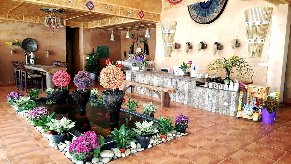 로비 좌석 공간