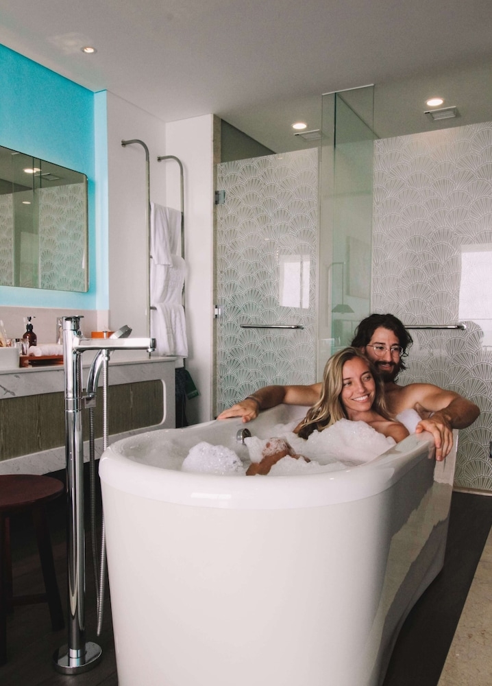 욕실 편의 시설