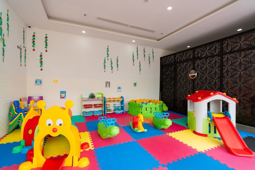 어린이 놀이 공간 - 실내