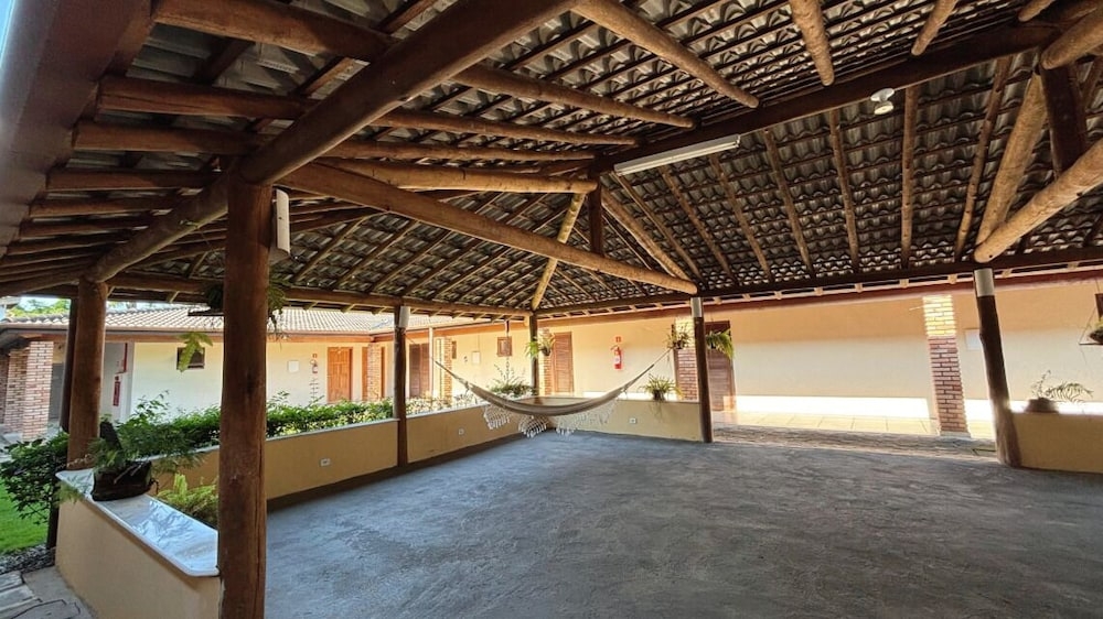 숙박 시설 구내