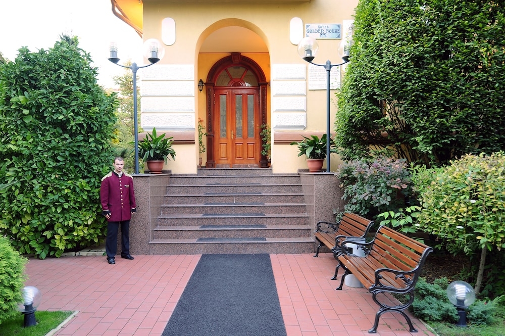 숙박 시설 정면