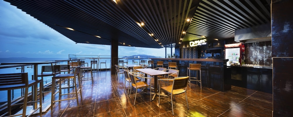 바(숙박 시설 내)