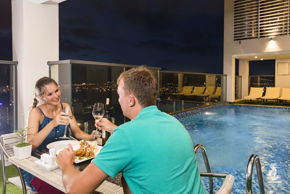 숙박 시설 정면