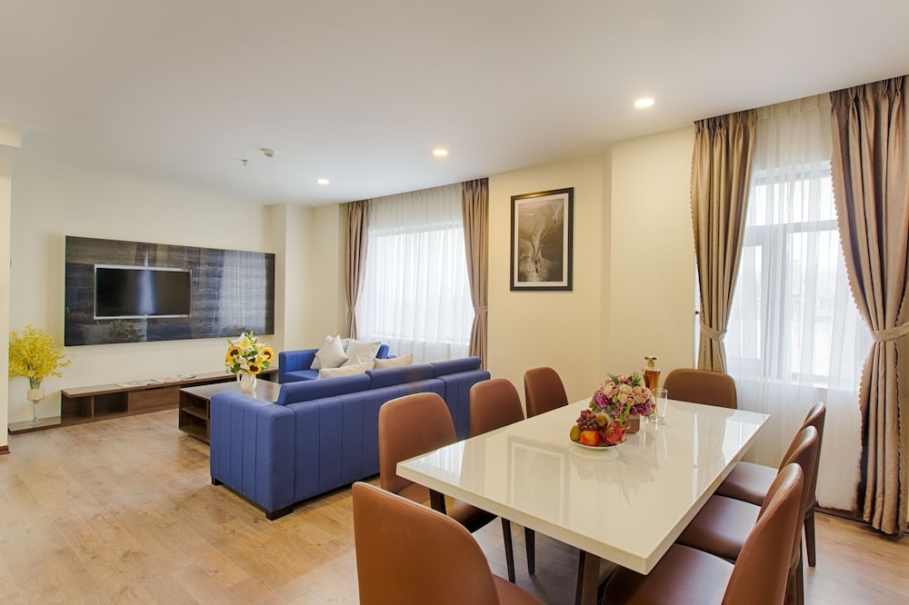 객실 내 식사 공간