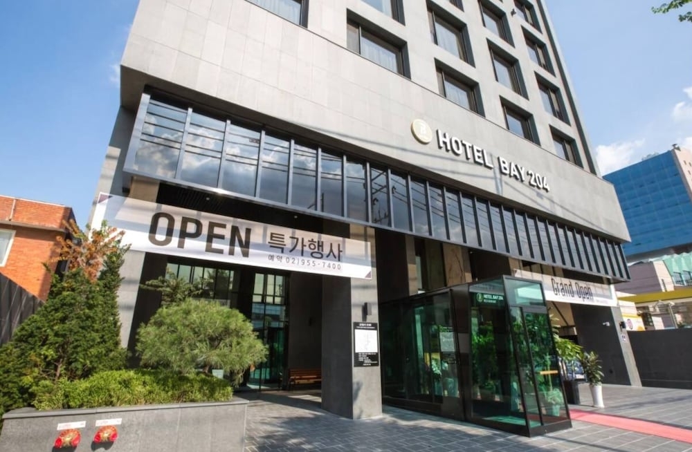 숙박 시설 정면