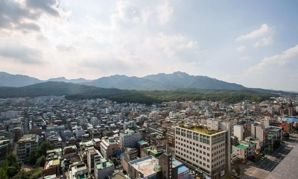 숙박 시설에서 보는 주변 전망