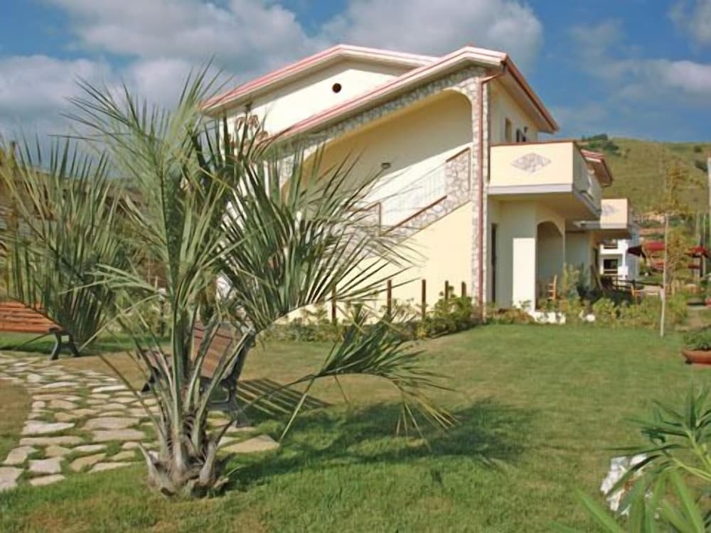 숙박 시설 정면