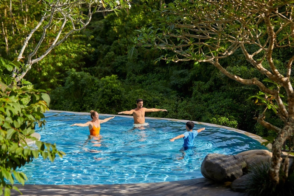 숙박 시설 내 편의 시설/서비스