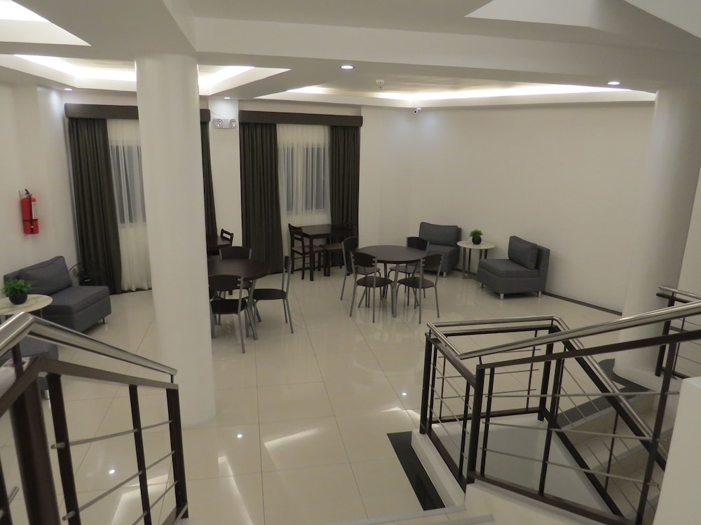 로비 좌석 공간