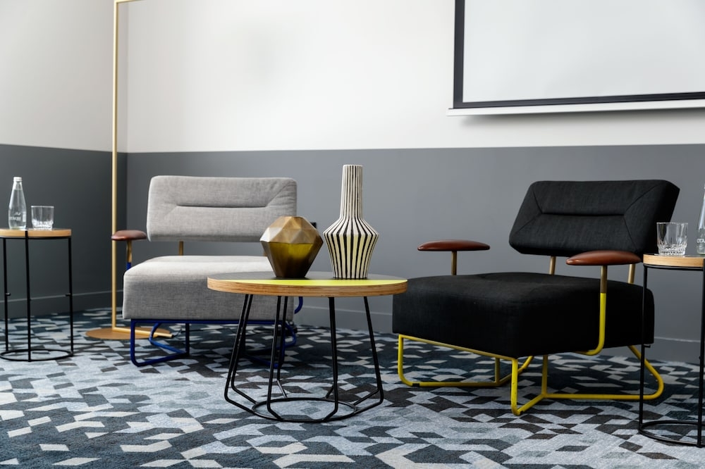 숙박 시설 내 편의 시설/서비스