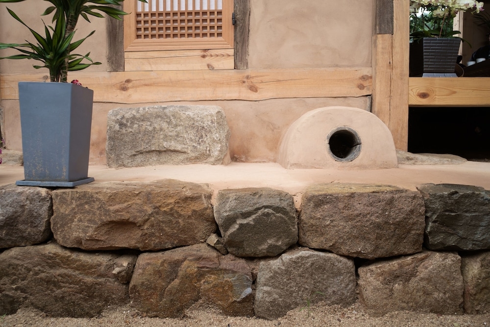 숙박 시설 구내