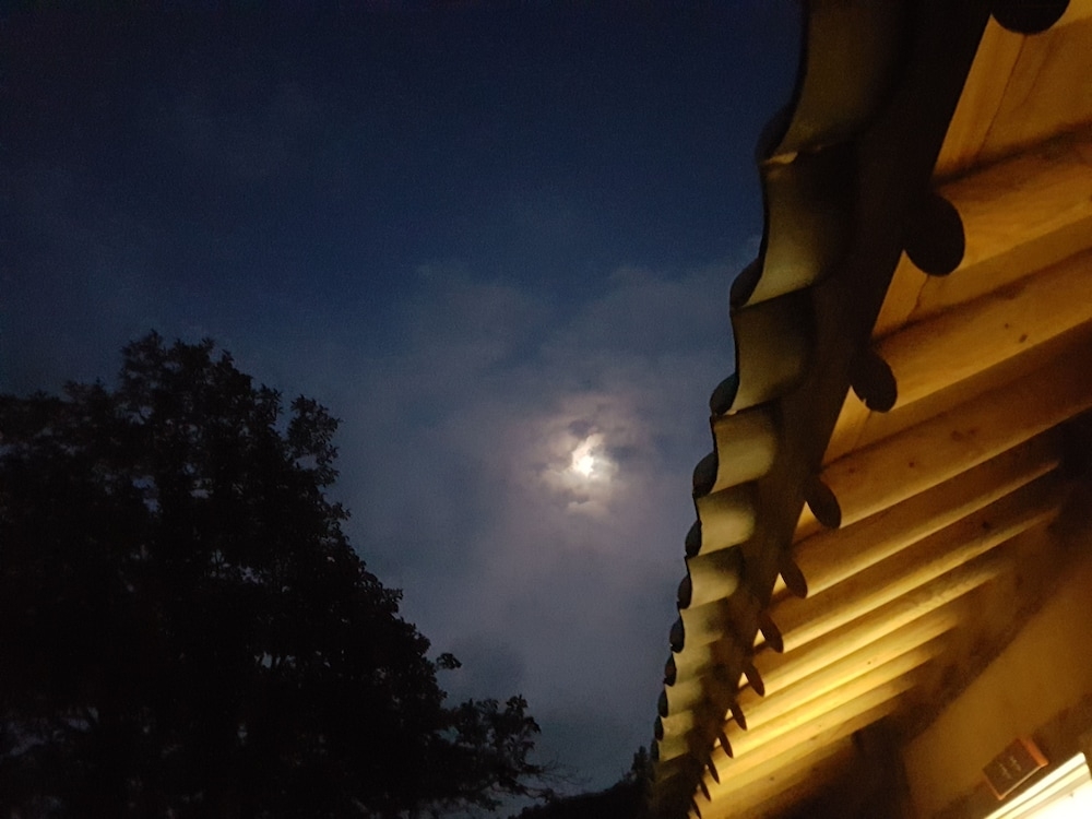 숙박 시설의 전망