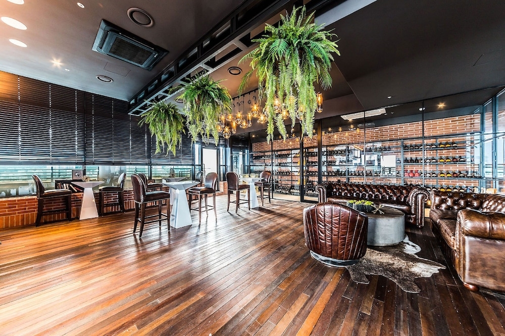 바(숙박 시설 내)