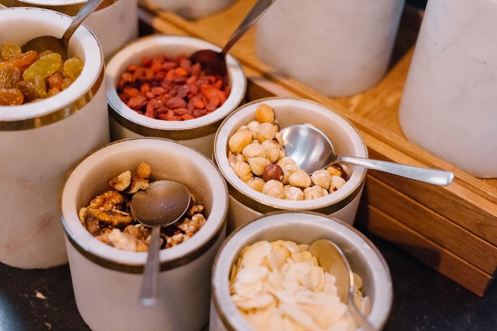 뷔페 아침 식사