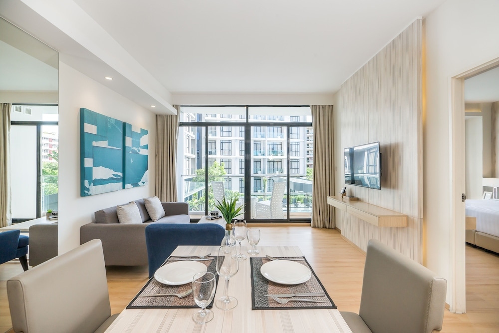 객실 내 식사 공간