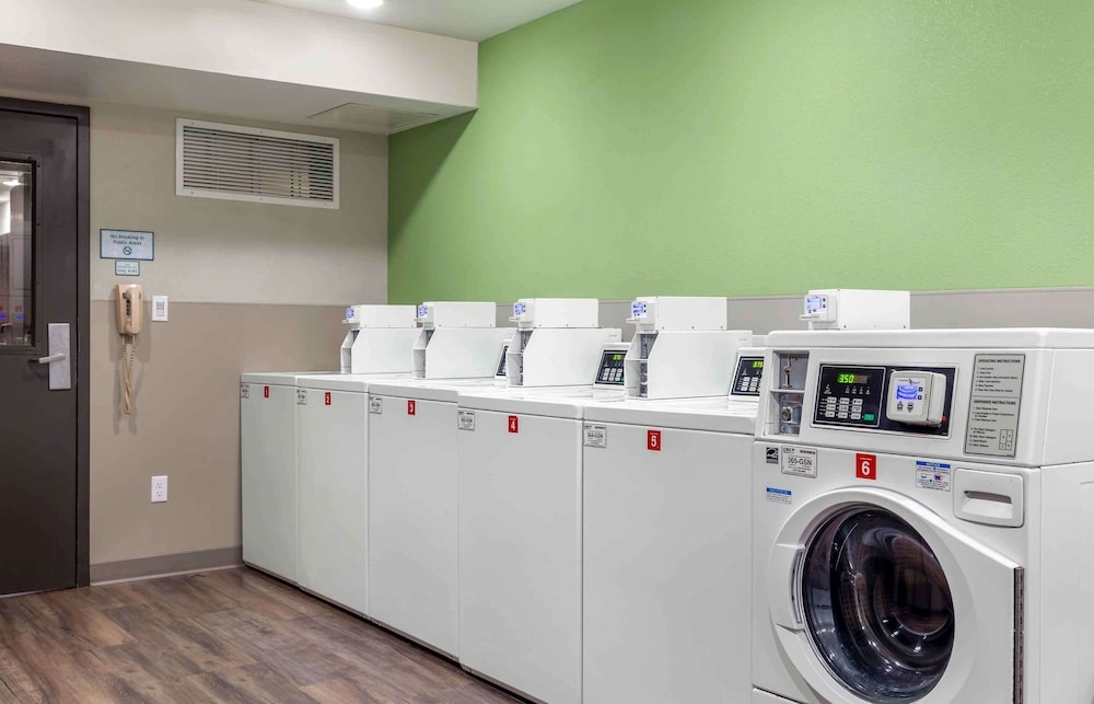 숙박 시설 내 편의 시설/서비스