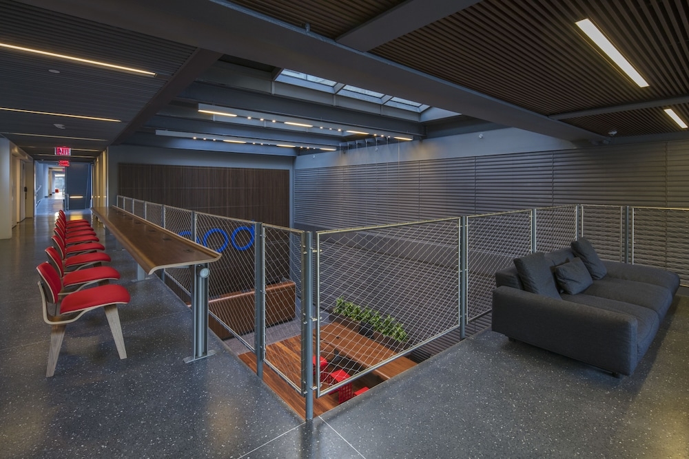 로비 좌석 공간