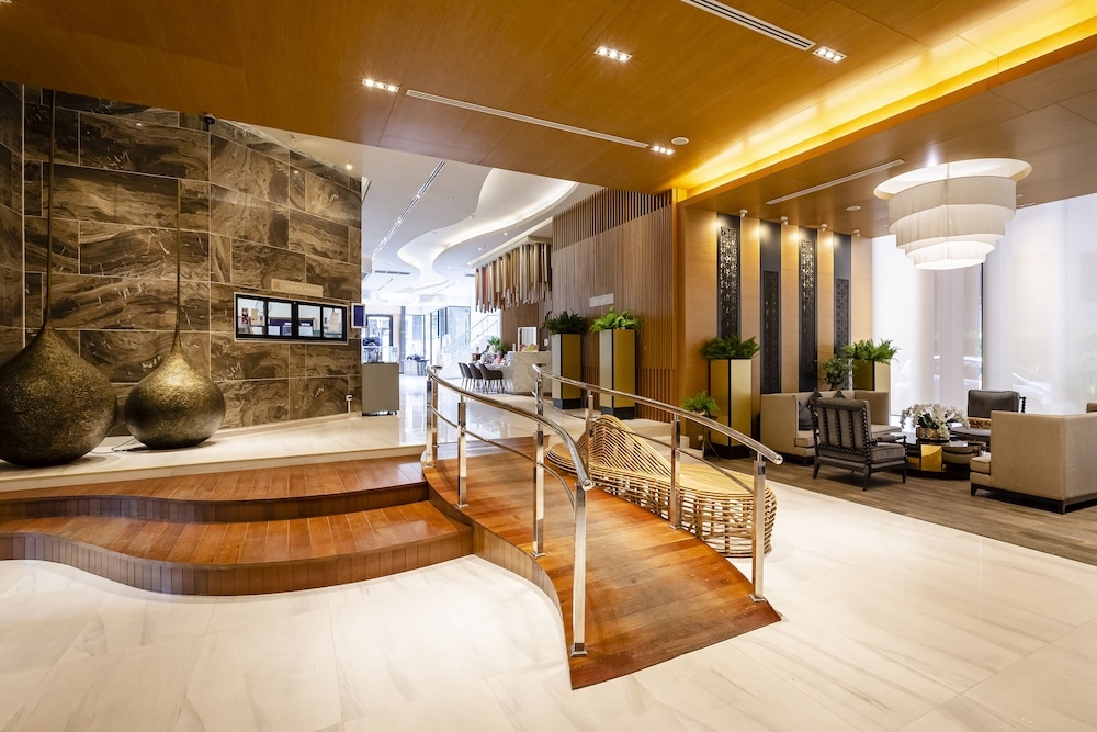 로비 좌석 공간