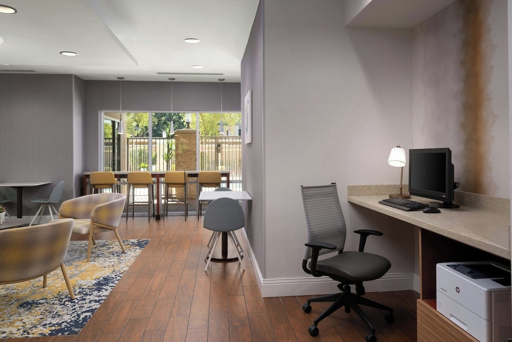 숙박 시설 내 편의 시설/서비스