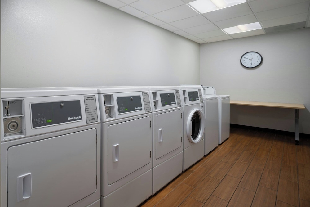 숙박 시설 내 편의 시설/서비스