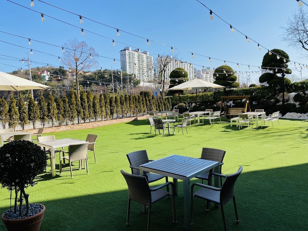 야외 결혼식 공간