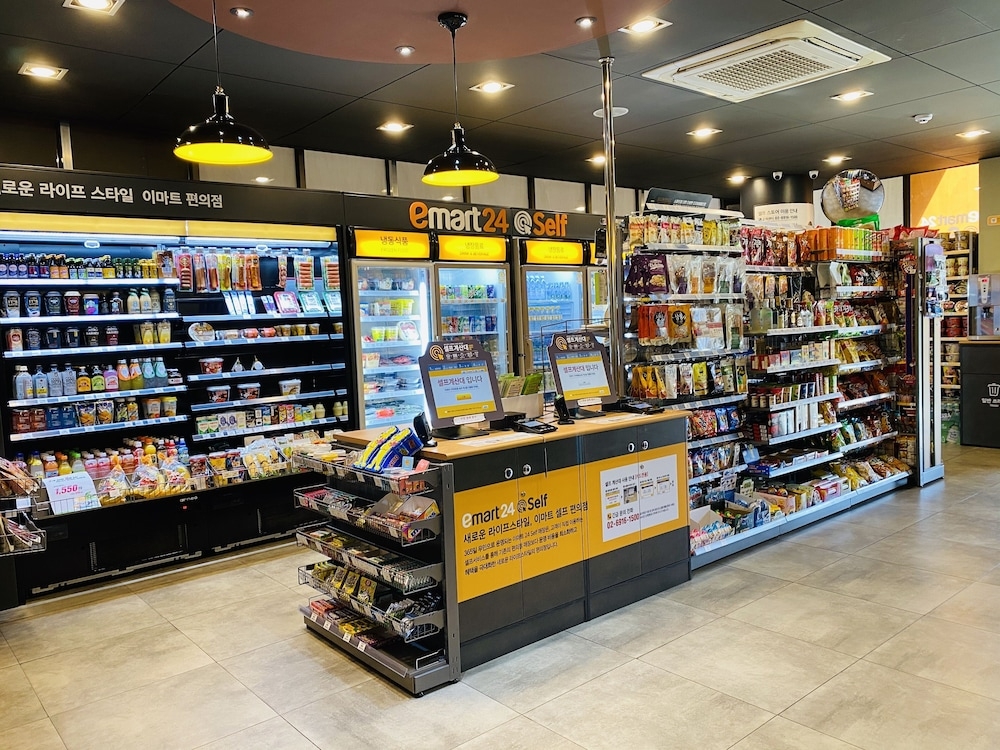 숙박 시설 내 편의 시설/서비스