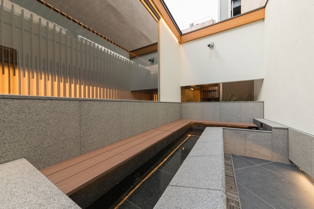 숙박 시설 구내