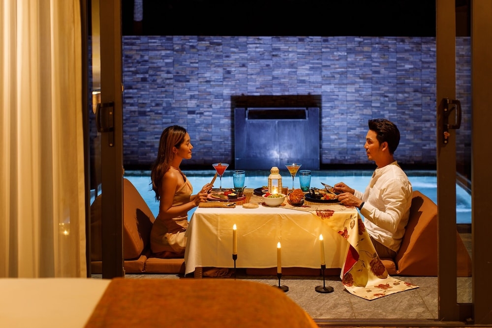 객실 내 식사 공간