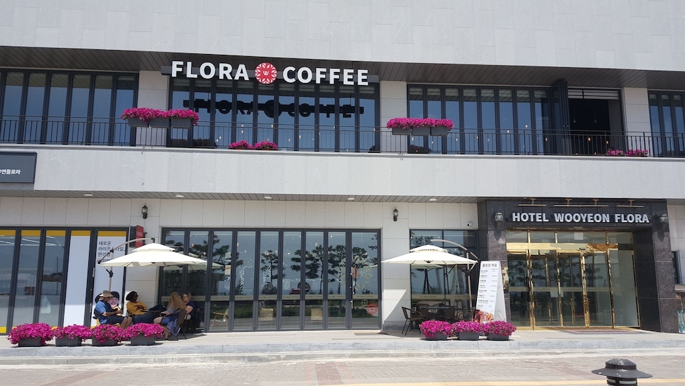 숙박 시설 입구