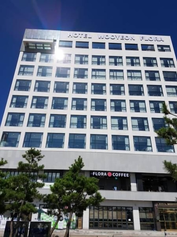 숙박 시설 정면