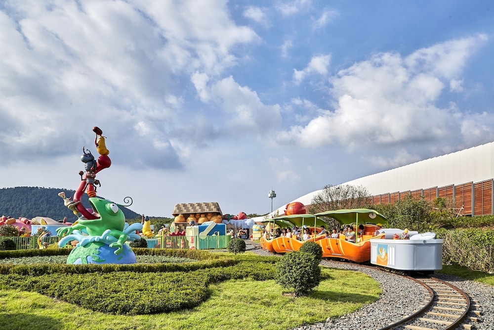 어린이 놀이 공간 - 야외