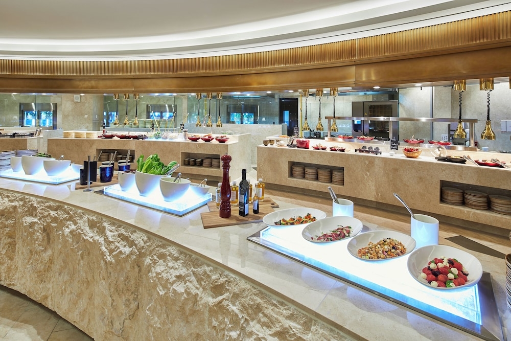 뷔페 아침 식사