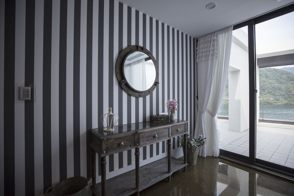 객실 내 편의 시설/서비스