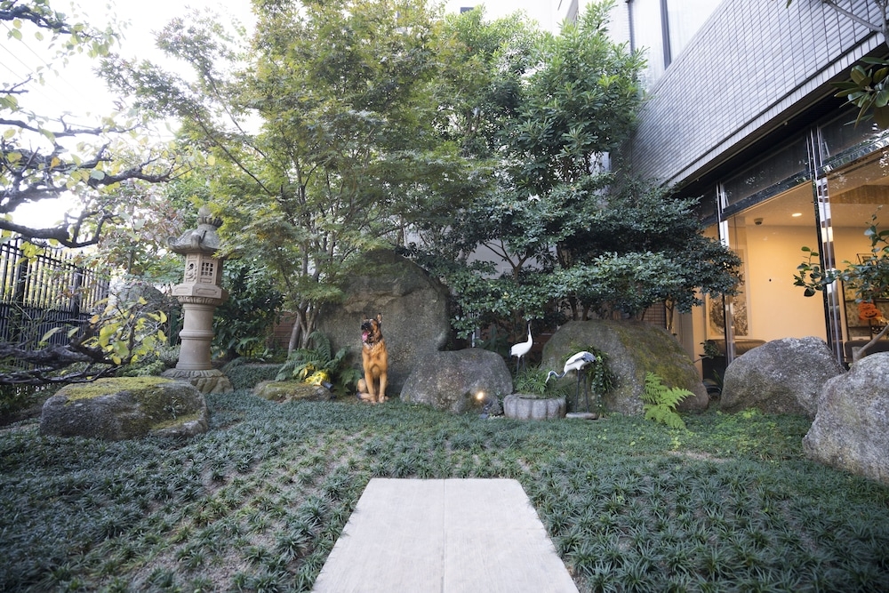 숙박 시설 구내