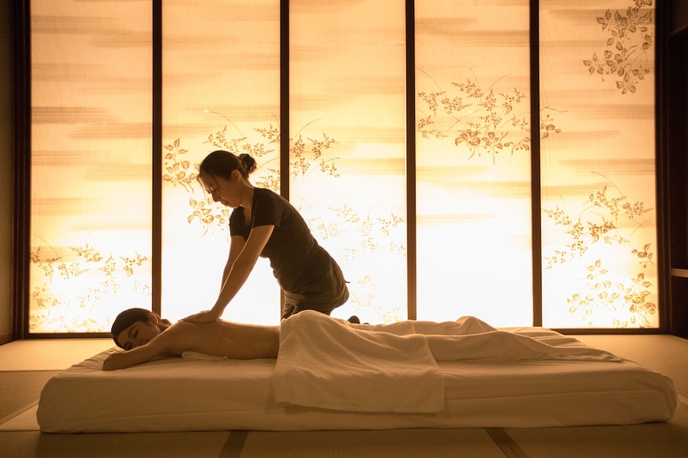 룸서비스 - 식사