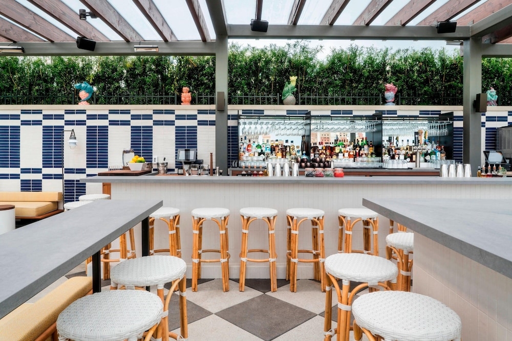 바(숙박 시설 내)