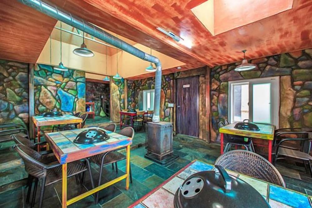 숙박 시설 내 편의 시설/서비스