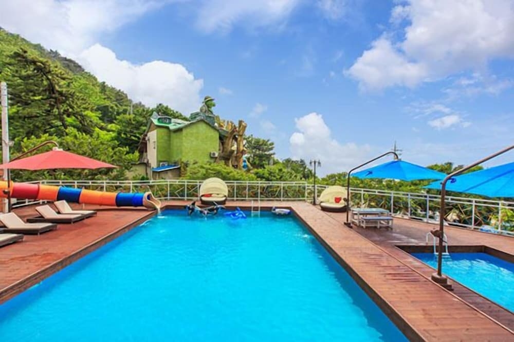 숙박 시설 내 편의 시설/서비스