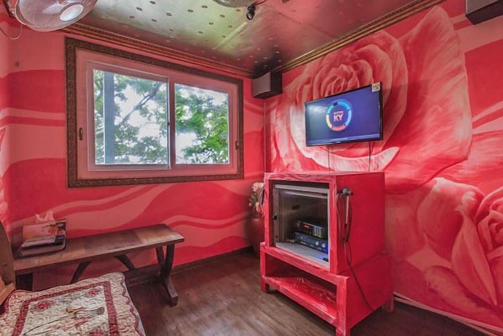 숙박 시설 내 편의 시설/서비스