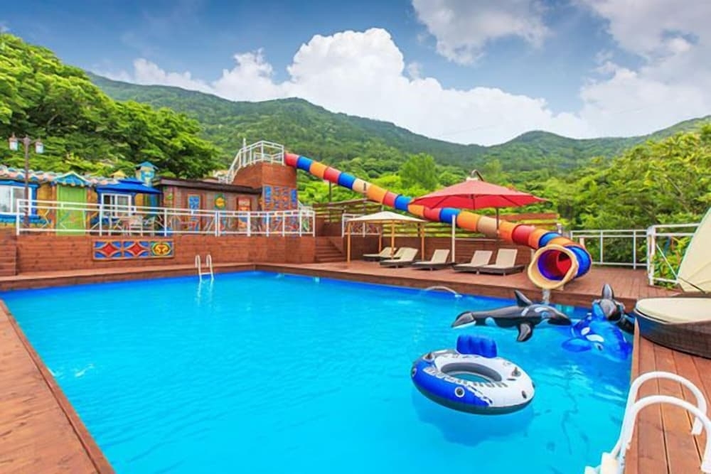 숙박 시설 내 편의 시설/서비스