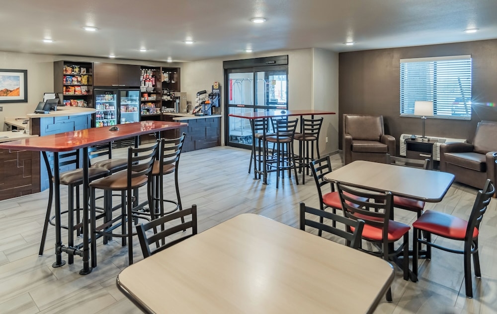 로비 좌석 공간