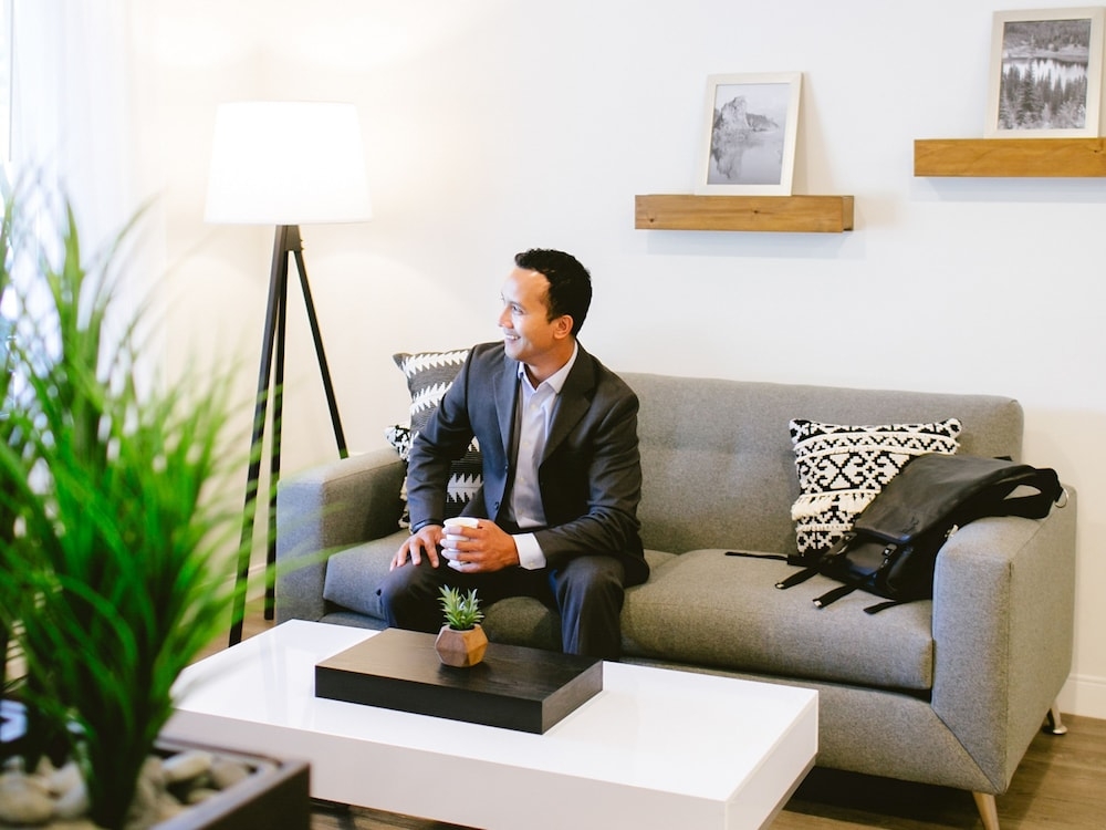 로비 좌석 공간