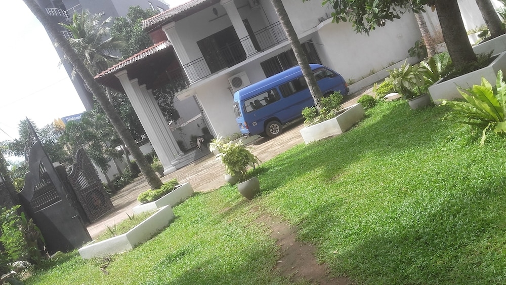 숙박 시설 구내