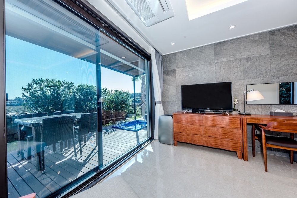 객실 내 편의 시설/서비스