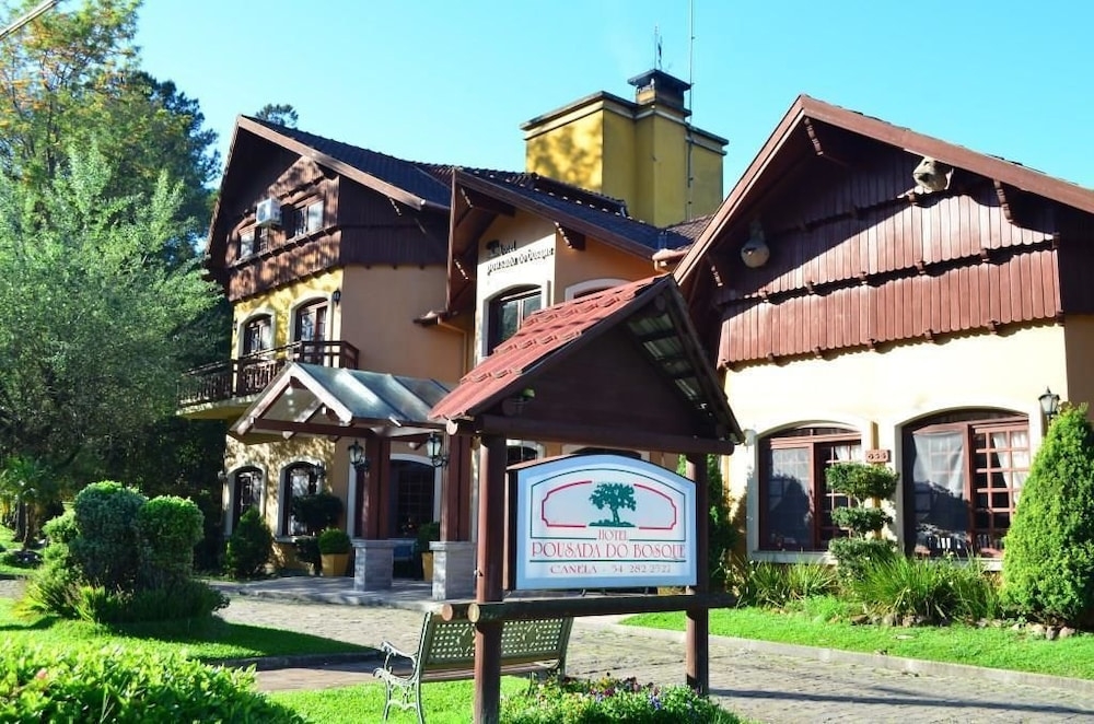 숙박 시설 정면